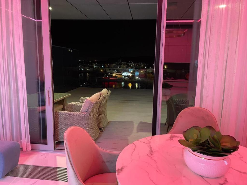 Apartament Faltom 26 Yacht Park Z Tarasem Gdynia Exterior foto